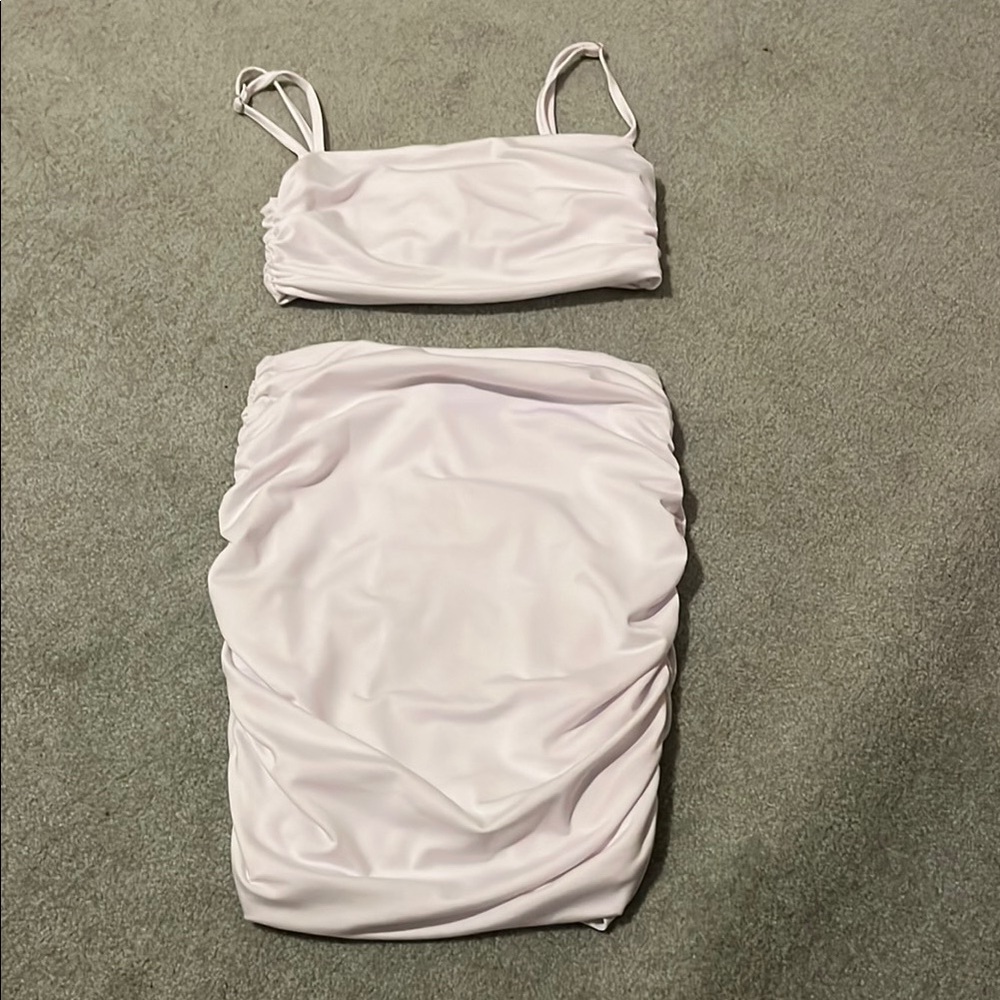 Elegant White Two-Piece Intimate Set